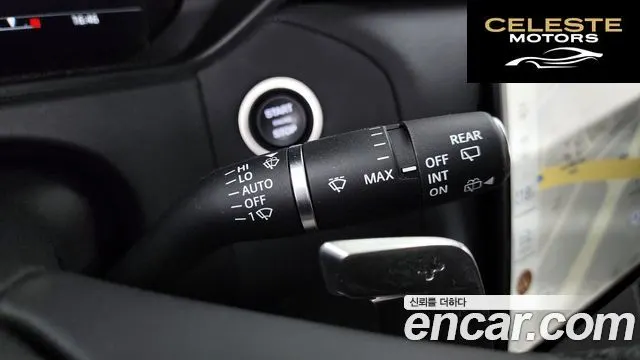 LAND ROVER Range Rover Velar 2.0 P250 Dynamic SE 2025 — photo 34 sur 35