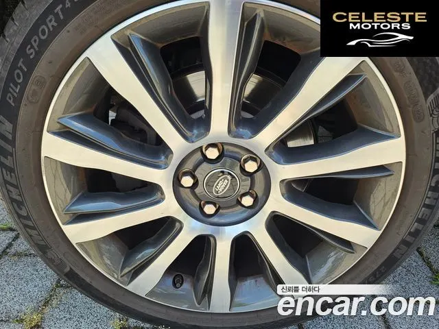 LAND ROVER Range Rover 44.4 SDV8 Vogue SE 2015 — photo 5 sur 26