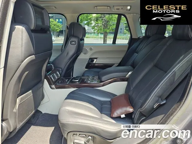 LAND ROVER Range Rover 44.4 SDV8 Vogue SE 2015 — photo 9 sur 26