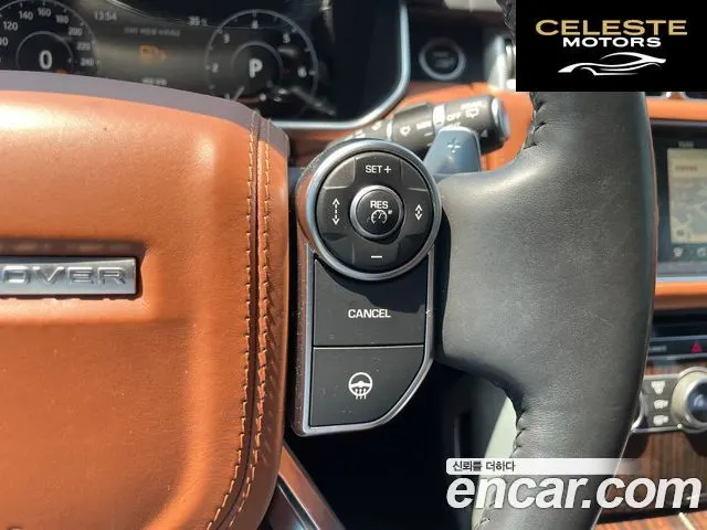 LAND ROVER Range Rover 44.4 SDV8 AB 2017 — photo 12 sur 26
