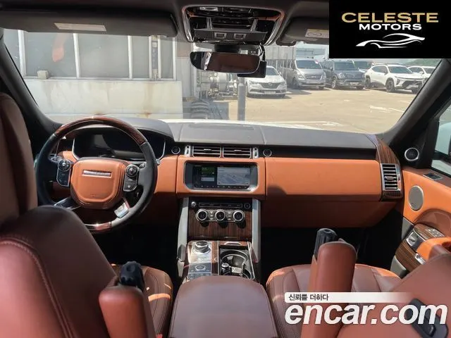 LAND ROVER Range Rover 44.4 SDV8 AB 2017 — photo 13 sur 26