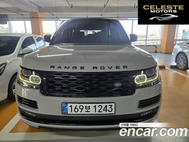 LAND ROVER Range Rover 44.4 SDV8 AB 2017 — photo 16 sur 21