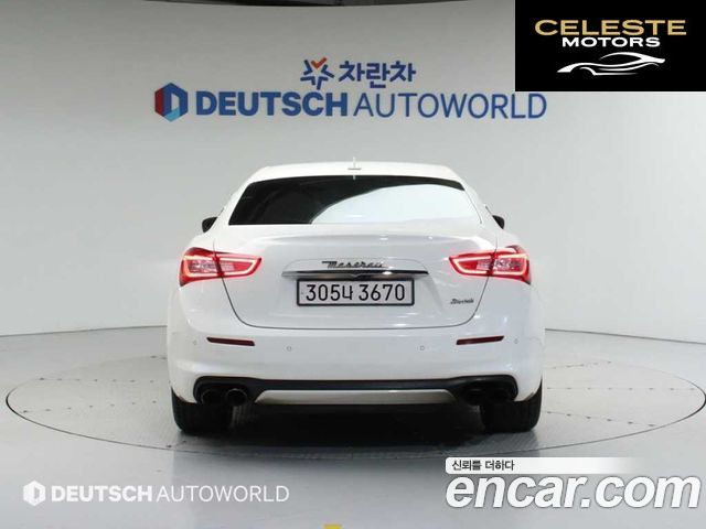 MASERATI Ghibli 3.0 Gran 2018 — photo 4 sur 26