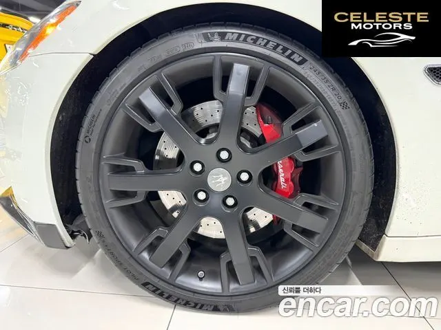 MASERATI Gran Turismo S 4.7 2009 — photo 16 sur 23