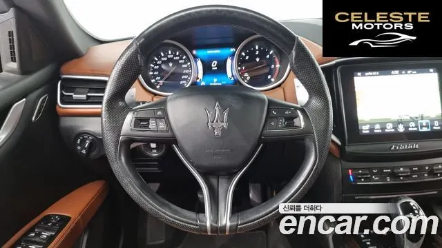 MASERATI Ghibli 3.0 2017 — photo 13 sur 20