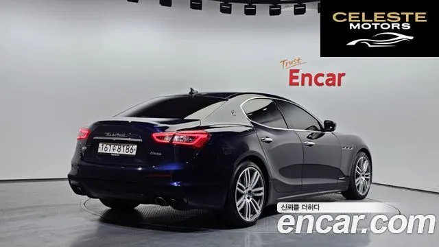 MASERATI Ghibli 3.0S Q4 Gran Sport 2019 — photo 2 sur 20