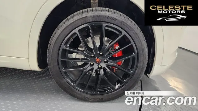 MASERATI Levante 3.0 AWD Sport 2017 — photo 5 sur 20