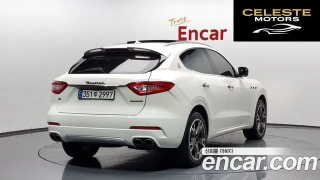 MASERATI Levante 3.0 AWD Sport 2017 — photo 2 sur 20