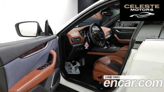 MASERATI Levante 3.0 AWD Gran 2018 — photo 10 sur 20