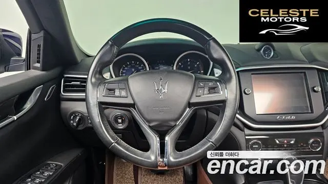 MASERATI Ghibli 3.0 2015 — photo 13 sur 20