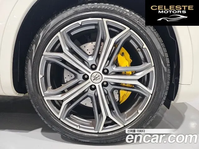 MASERATI Levante 3.0 S AWD Modena 2023 — photo 5 sur 26