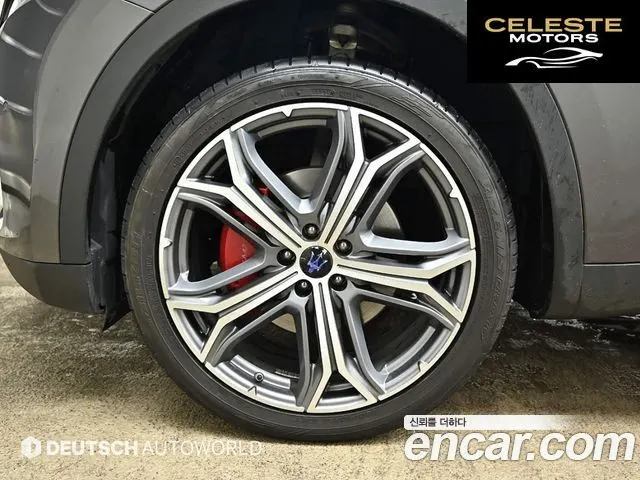 MASERATI Levante 3.0 AWD Premium 2017 — photo 6 sur 26