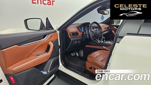 MASERATI Levante 3.0 AWD Gran Sport 2018 — photo 11 sur 20