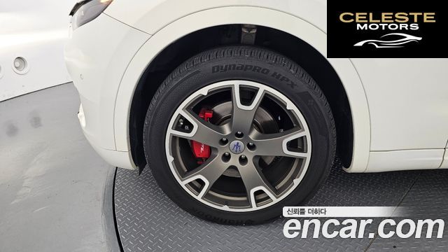 MASERATI Levante 3.0 AWD Gran Sport 2018 — photo 5 sur 20