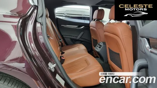 MASERATI Ghibli 3.0 2014 — photo 12 sur 20