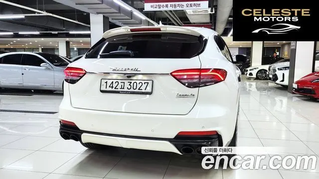 MASERATI Levante 3.8 Trofeo 2020 — photo 5 sur 26