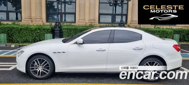 MASERATI Ghibli 3.0 2014 — photo 12 sur 26