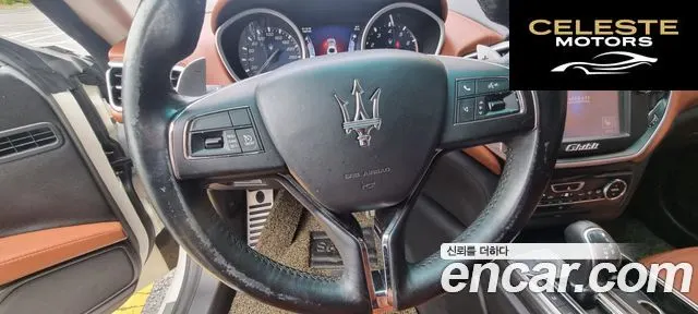 MASERATI Ghibli 3.0 2014 — photo 17 sur 26