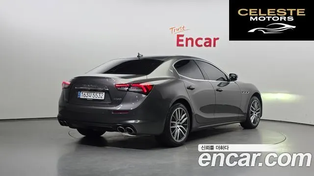 MASERATI Ghibli 3.0 2021 — photo 2 sur 20