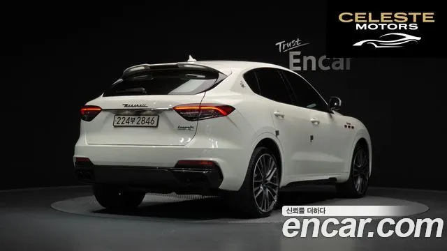 MASERATI Levante 3.8 Trofeo 2020 — photo 2 sur 20