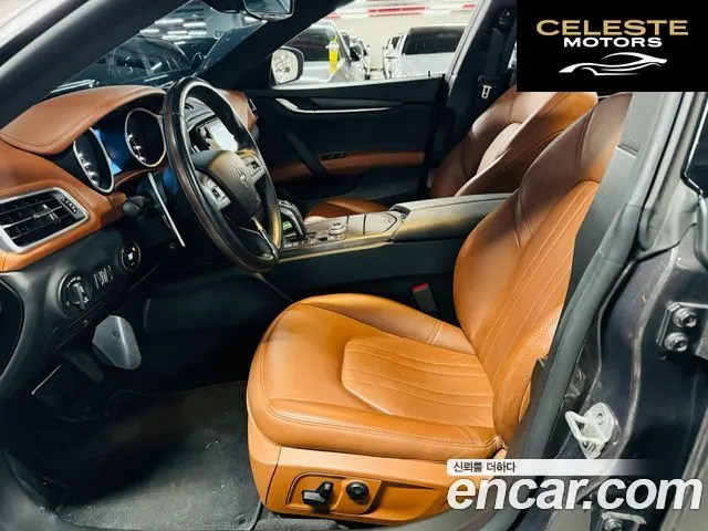MASERATI Ghibli 3.0 2020 — photo 11 sur 26