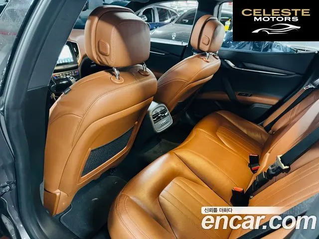 MASERATI Ghibli 3.0 2020 — photo 12 sur 26