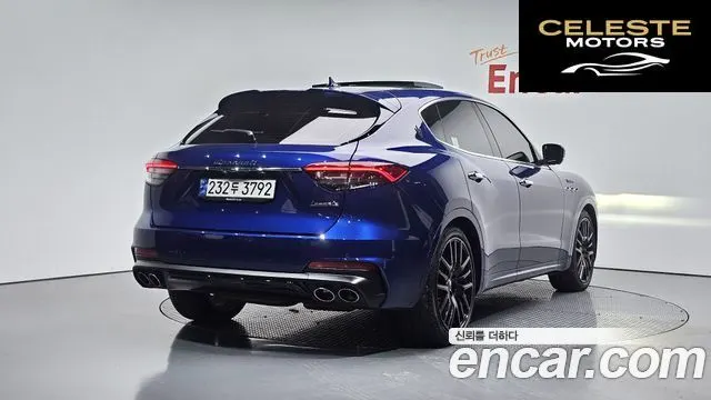 MASERATI Levante 3.0 AWD Modena 2022 — photo 2 sur 20