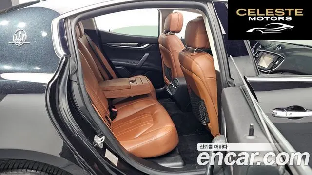 MASERATI Ghibli 3.0 2015 — photo 11 sur 26