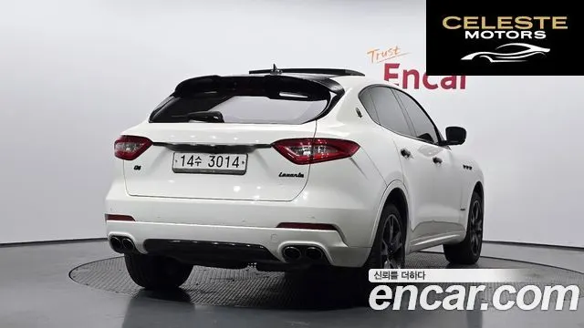 MASERATI Levante 3.0 AWD Sport 2017 — photo 2 sur 20