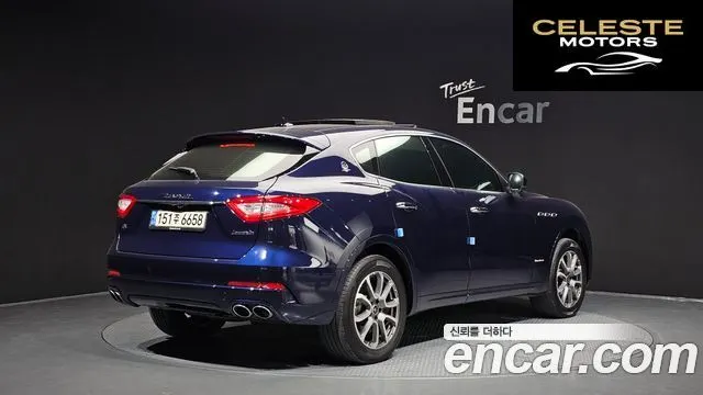 MASERATI Levante 3.0 AWD Gran 2020 — photo 2 sur 20