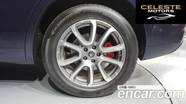 MASERATI Levante 3.0 AWD Gran 2020 — photo 5 sur 20