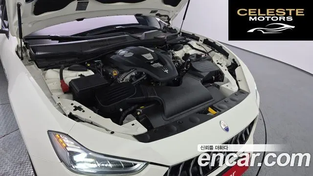 MASERATI Ghibli 3.0 Gran 2020 — photo 6 sur 20