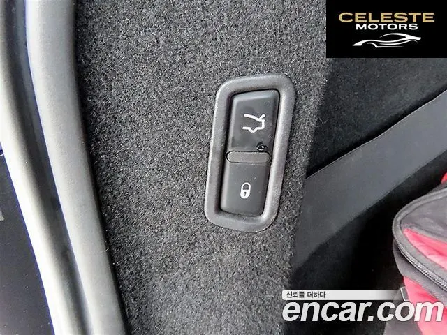MASERATI Levante 3.0 AWD Gran 2018 — photo 17 sur 26