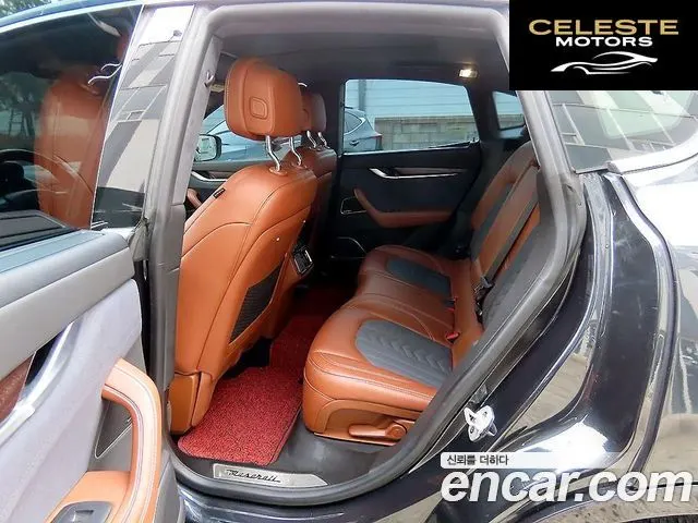 MASERATI Levante 3.0 AWD Gran 2018 — photo 6 sur 26