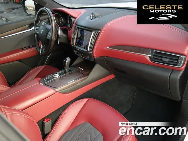 MASERATI Levante 3.0 S AWD Gran 2018 — photo 17 sur 26