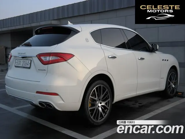 MASERATI Levante 3.0 S AWD Gran 2018 — photo 4 sur 26
