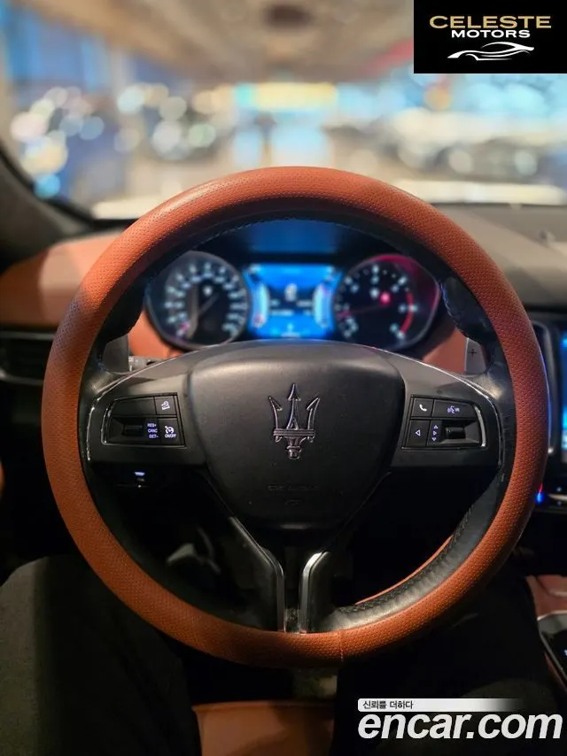MASERATI Levante 3.0 AWD Luxury 2017 — photo 12 sur 26