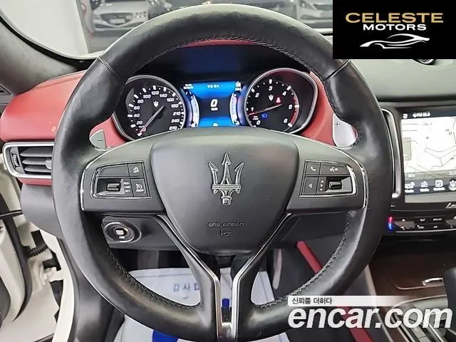 MASERATI Levante 3.0 AWD Premium 2017 — photo 9 sur 25