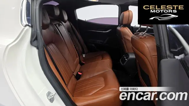 MASERATI Ghibli 3.0 2015 — photo 12 sur 20