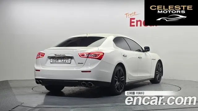 MASERATI Ghibli 3.0 2015 — photo 2 sur 20