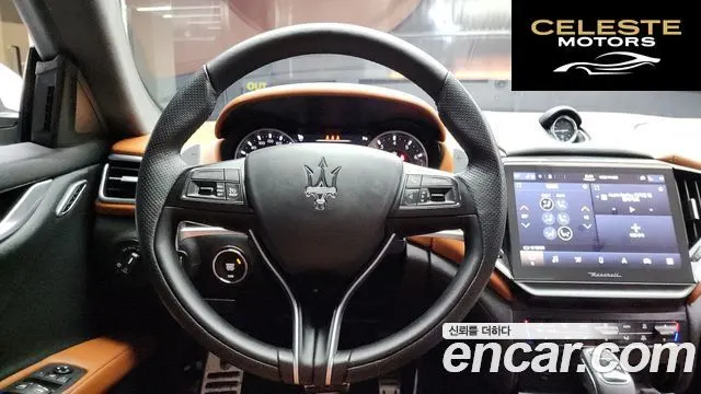 MASERATI Ghibli 3.0 Modena 2022 — photo 13 sur 20