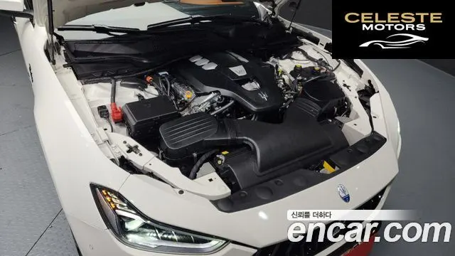 MASERATI Ghibli 3.0 Modena 2022 — photo 6 sur 20