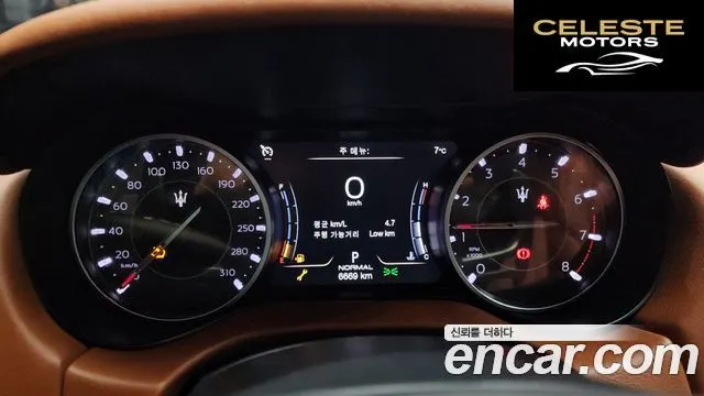 MASERATI Ghibli 3.0 Modena 2022 — photo 8 sur 20