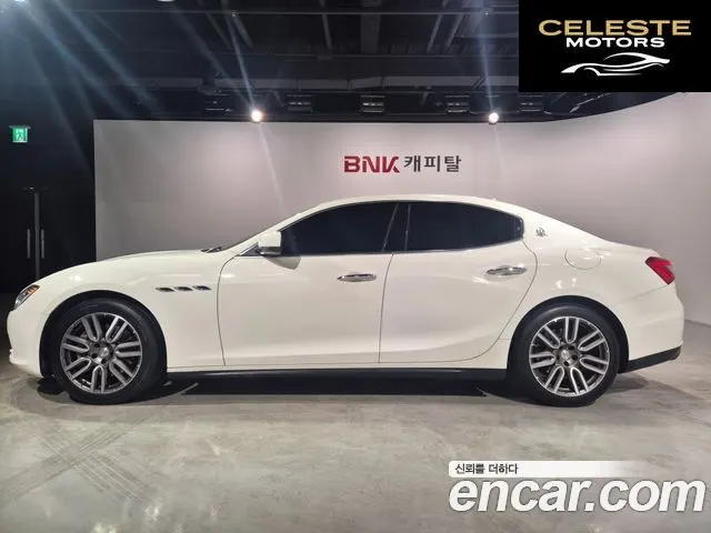 MASERATI Ghibli 3.0 2016 — photo 8 sur 26
