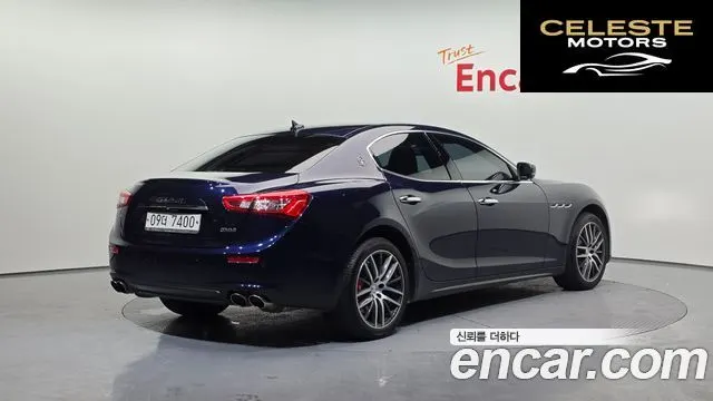 MASERATI Ghibli 3.0 Sport 2017 — photo 2 sur 20