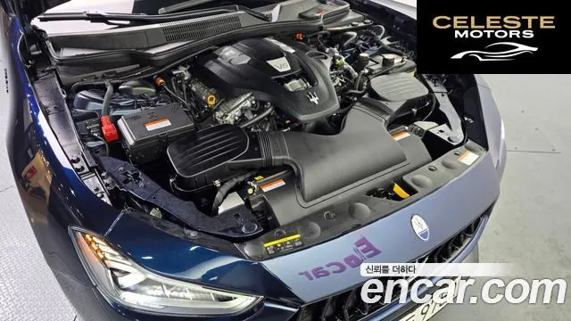 MASERATI Ghibli 3.0 Modena 2022 — photo 5 sur 26