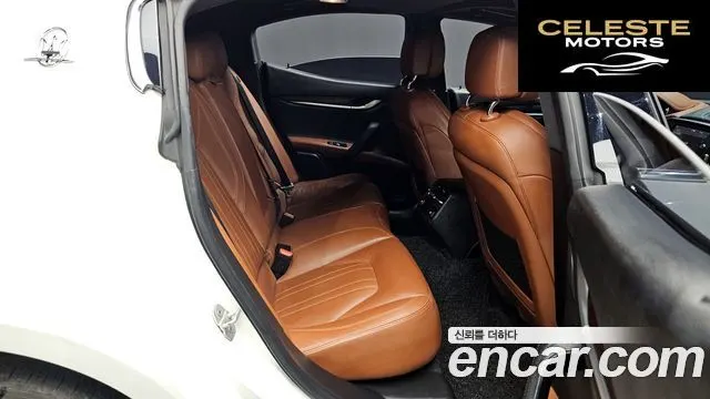 MASERATI Ghibli 3.0 2015 — photo 12 sur 20
