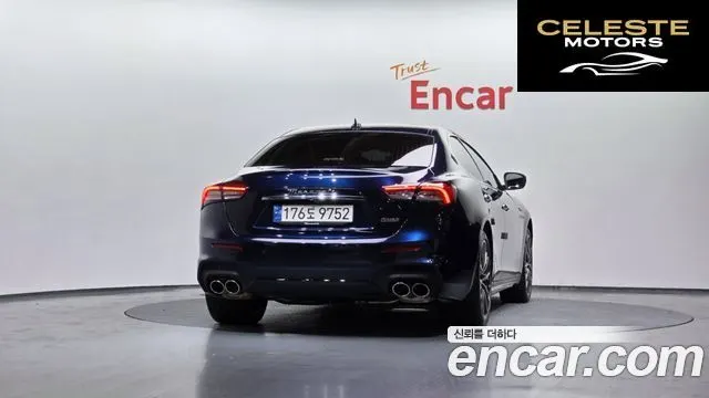 MASERATI Ghibli 3.0 Modena 2022 — photo 3 sur 26