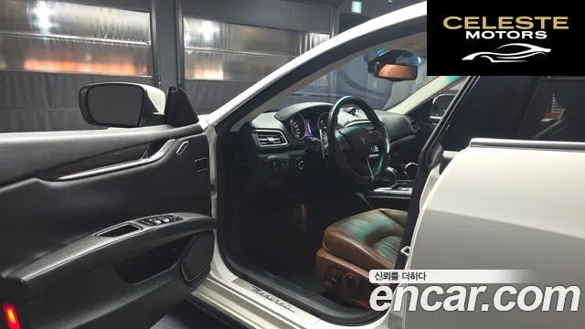 MASERATI Ghibli 3.0 2015 — photo 10 sur 20