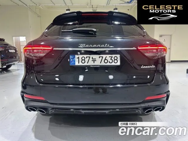 MASERATI Levante 3.0 S AWD Modena 2023 — photo 4 sur 23